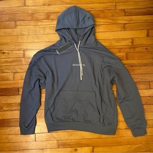 NWT VANQUISH sweatshirt